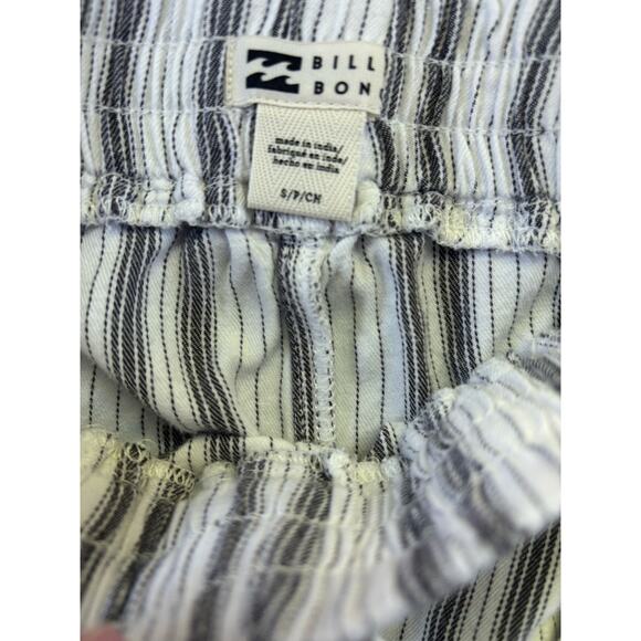 Billabong Striped White Black Gray Striped Small Elastic Waist Shorts - Picture 3 of 3